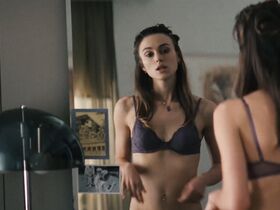 Кира Найтли секси, Ева Мендес секси – Прошлой ночью в Нью-Йорке (2010) #3