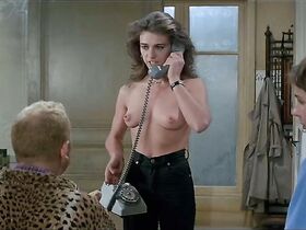 Марушка Детмерс голая – Месть пернатого змея (1984)