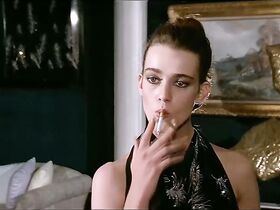 Марушка Детмерс голая – Месть пернатого змея (1984) #3