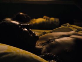 Маргарита Левиева голая – Двойка s01e03 (2017) #2