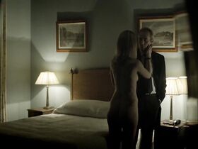 Хелен Кеннеди голая – Под прицелом s01e02 (2012) #2