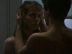 Настасья Кински голая – Отель «Нью-Хэмпшир» (1984) #2