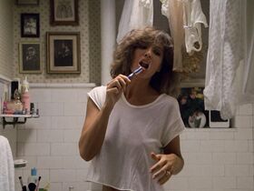 Гленн Клоуз голая – Роковое влечение (1987) #2