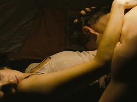 Келли Райлли секси – Райское озеро (2008) #3