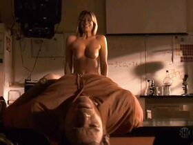 Кристен Миллер голая – Декстер s06e01 (2011)