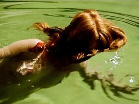 Джейн Эшер голая – Глубина (1970) #3