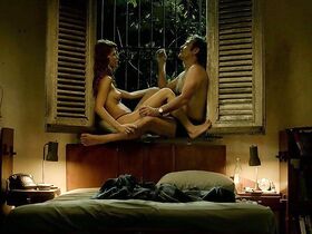 Хуана Акоста голая – Четыре сезона в Гаване s01e01 (2016) #2 #3