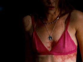 Эмили ВанКэмп секси, Пайпер Перабо секси – Носители (2009) #2