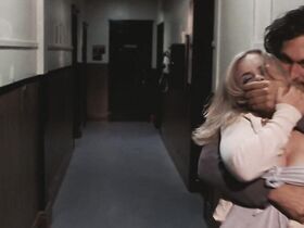 Кристина Риччи секси – Баффало 66 (1998) #2