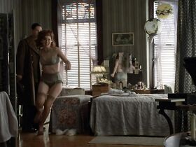 Дебра Мессинг секси – Прогулка в облаках (1995) #2