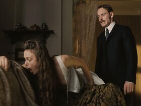 Кира Найтли голая, Сара Маречек голая, Анна Тальбах голая – Опасный метод (2011) #3