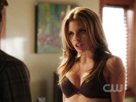 АннаЛинн МакКорд секси – Беверли-Хиллз 90210: Новое поколение s04e04 (2011) #2