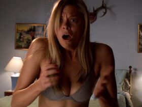 Джейми Кинг секси – Развилка на дороге (2010) #2