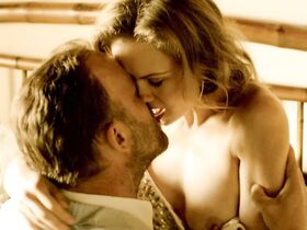 Власта Сваткова голая – Гангстер Ка (2015)