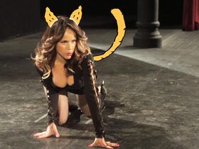 Рада Митчелл секси, Рози Перес секси, Джессика Пиментел секси – Жуть! (2013) #3