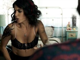 Никки Рид секси – Убийство кота (2014)