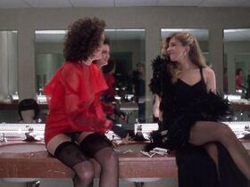 Наташа Ричардсон голая, Виктория Теннант голая – Рассказ служанки (1990) #2