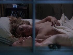 Наташа Ричардсон голая, Виктория Теннант голая – Рассказ служанки (1990) #3