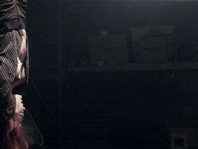 Шейенн Риверз голая – Смеющаяся маска (2014)