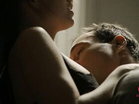 Мерритт Паттерсон секси – Damaged (2015) #2