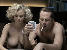 Мелани Гриффит голая, Шанна Ломейстер голая – Nobody's Fool (1994) #2