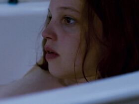 Солен Риго голая – Дитя тьмы (2016) #6