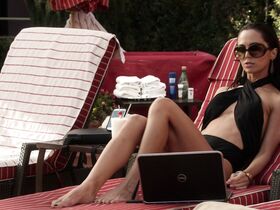 Элиза Душку секси – The Saint (2017) #2