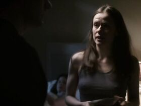 Марселла Планкетт голая – Поцелуй мамочку на ночь (2013) #2