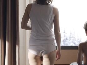 Лиза Ловен Конгсли голая – Форс-мажор (2014) #2