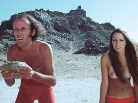 Лили Авидан голая, Цила Карни голая – Американский хиппи в Израиле (1972) #2