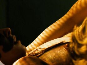 Лаура Доннелли голая – Страх (2009) #1