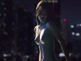 Салливан Стэплтон голая – Настоящий (2017) #1