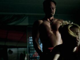 Кейт Бекинсейл голая, Эмбет Дэвидц голая, Лара Филлипс голая – Полет длиною в жизнь (2008) #2