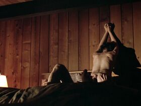 Кейт Бекинсейл голая, Эмбет Дэвидц голая, Лара Филлипс голая – Полет длиною в жизнь (2008) #3