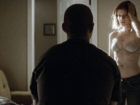 Кейт Мара секси – Война (2016) #3