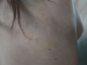 Джоди Комер голая – Тринадцать s01e01 (2016) #3