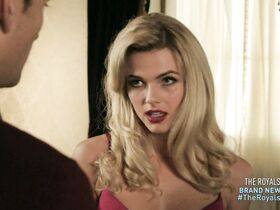 Джерри-Джейн Пирс секси – Члены королевской семьи s02e09 (2016) #2