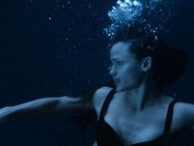 Дженнифер Гарнер секси – Электра (2005)