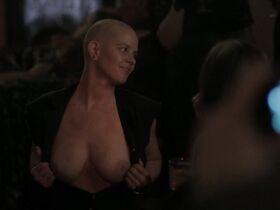 Джемайма Кёрк голая – Девчонки s04e03 (2015) #3