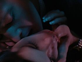 Джейми Герц голая – Меньше нуля (1987) #3