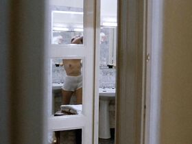 Изабель Аджани голая – Смертельная поездка (1983)