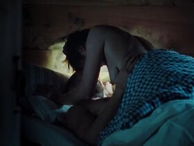 Хайди Тойни голая – Пещера (2016) #3