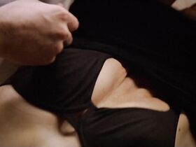 Гвинет Пэлтроу секси – Доказательство (2005)