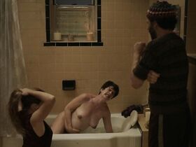 Габи Хоффманн голая – Девчонки s04e10 (2015) #2