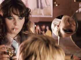 Фелисити Джонс секси – Воспоминания неудачника (2008) #2