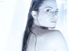 Эрика Дюранс секси – Тайны Смолвиля s04-07 (2004)