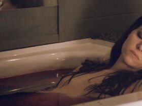 Эмили Хэмпшир голая – Жребий (2010)