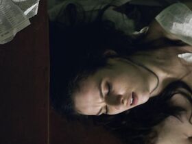 Елена Казан голая, Наталиа Асеведо голая – Разбитое сердце (2015) #2