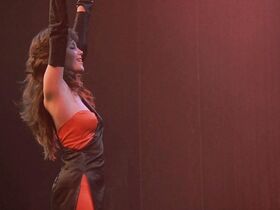 Дайан Лэйн секси – Улицы в огне (1984) #3