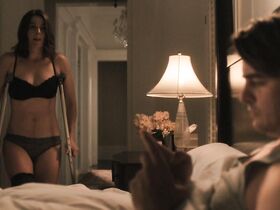 Коби Смолдерс секси – Вмешательство (2016) #3